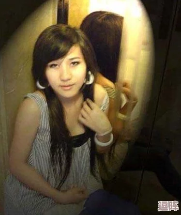 四川少妇bbbb被曝出与多名富商有染，引发社会热议和质疑